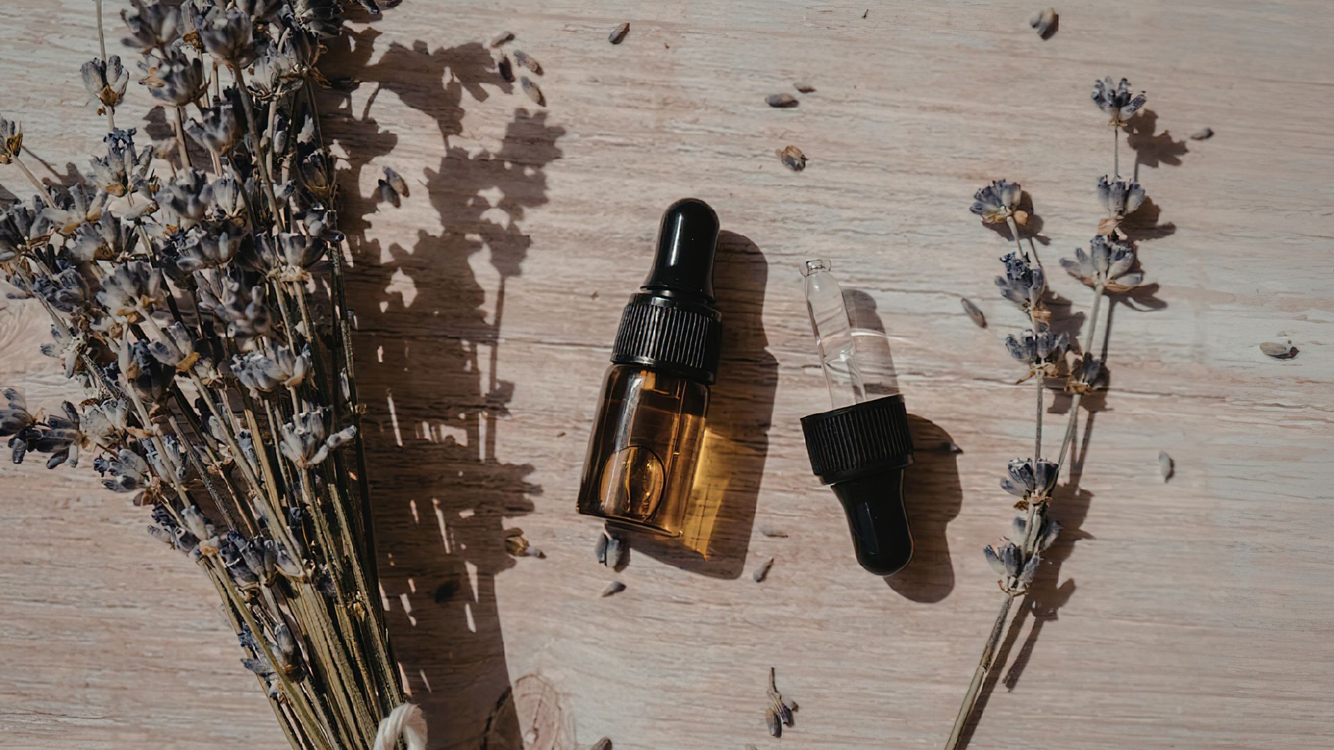 Fan d’huiles essentielles? Attention si vous prenez des antibiotiques!